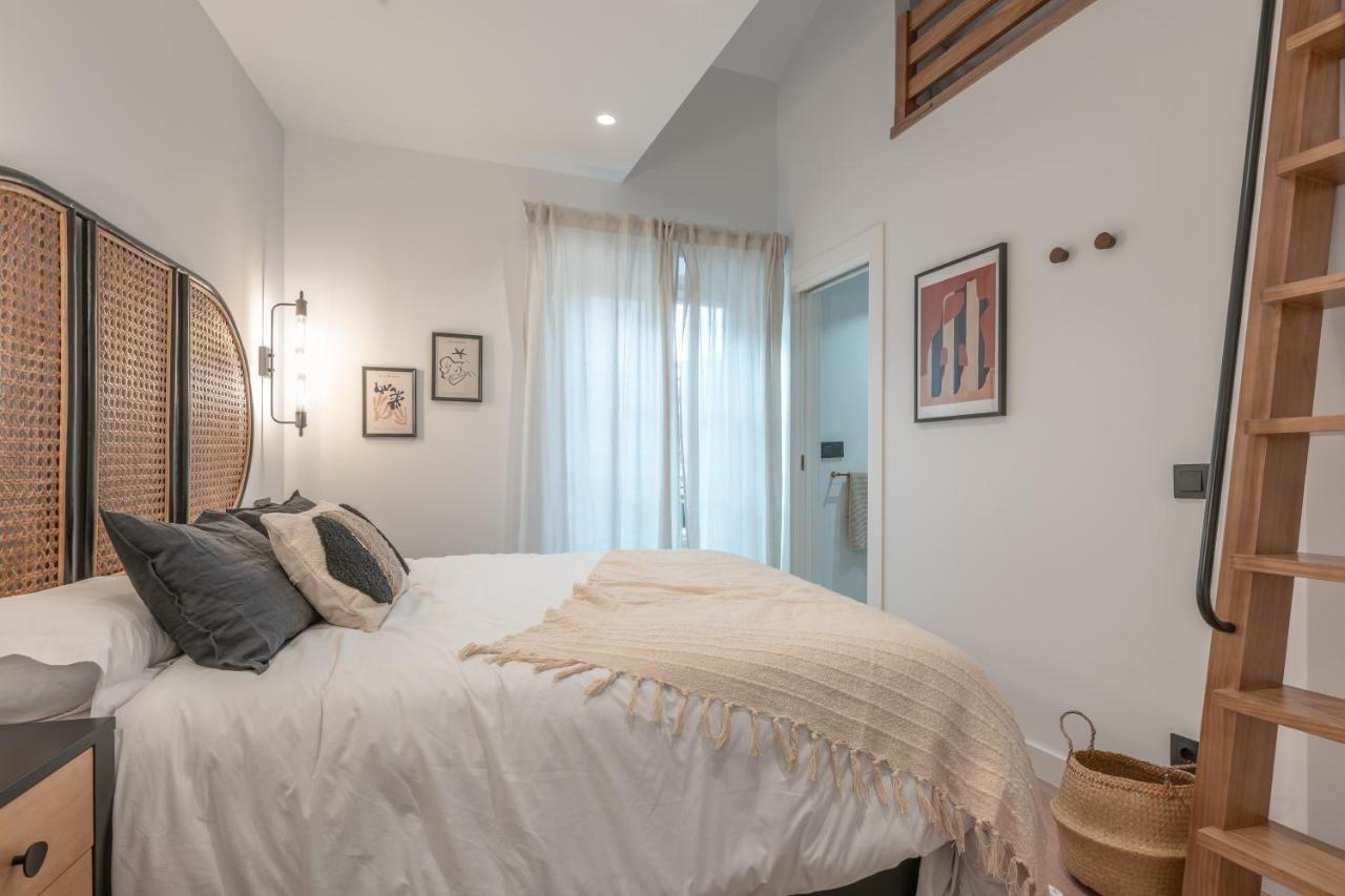 Exclusive Penthouse In Plaza La Merced Malaga Bagian luar foto