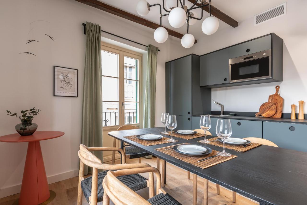 Exclusive Penthouse In Plaza La Merced Malaga Bagian luar foto