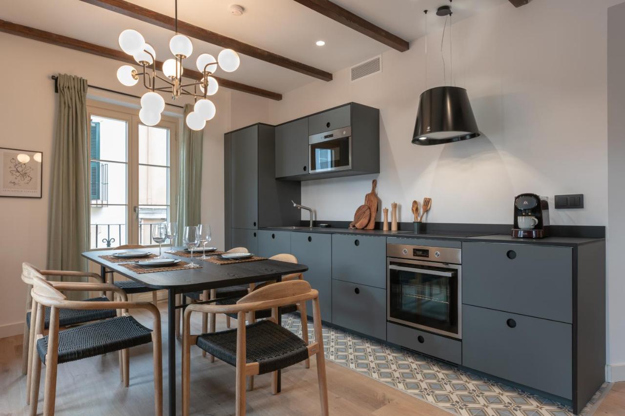 Exclusive Penthouse In Plaza La Merced Malaga Bagian luar foto